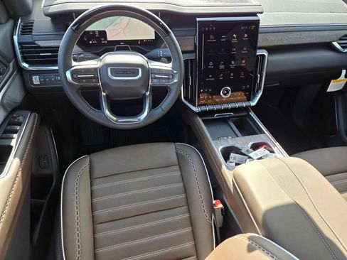 New 2026 GMC Acadia Denali Ultimate AWD/4WD image 8