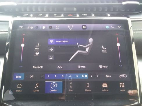 Used 2023 Jeep Grand Cherokee Limited w/ Trailer Tow Prep Group (B) image 25