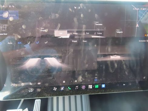 Used 2024 Tesla Cybertruck AWD Crew Cab image 22