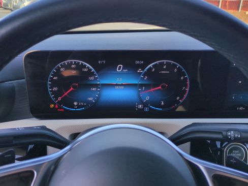 Used 2023 Mercedes-Benz CLA 250 image 21