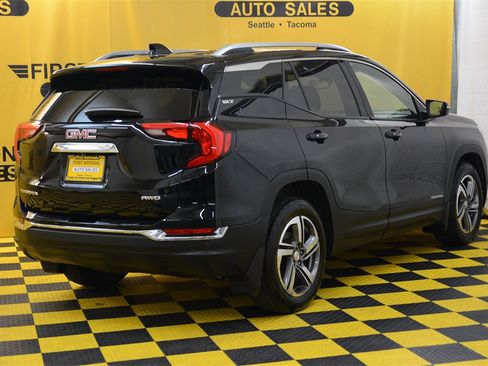 Used 2020 GMC Terrain SLT w/ Preferred Package image 10