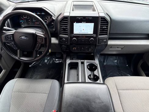 Used 2017 Ford F150 XLT w/ Equipment Group 302A Luxury AWD/4WD image 15