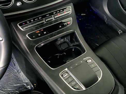 Used 2023 Mercedes-Benz E 350 E 350 image 17