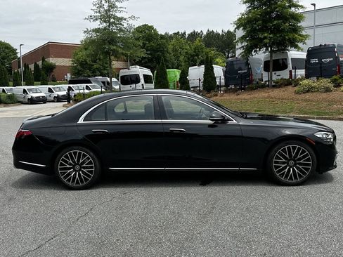 Certified 2025 Mercedes-Benz S 580 4MATIC Sedan image 9