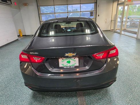 Used 2017 Chevrolet Malibu LS FWD image 7
