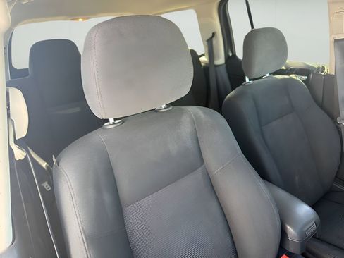 Used 2015 Jeep Patriot Latitude AWD/4WD image 12