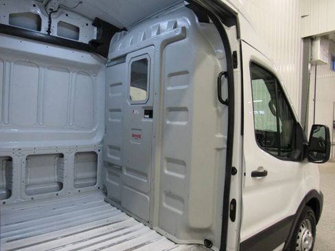 Used 2024 Ford Transit 250 250 AWD 3dr LWB High Roof Exte image 20