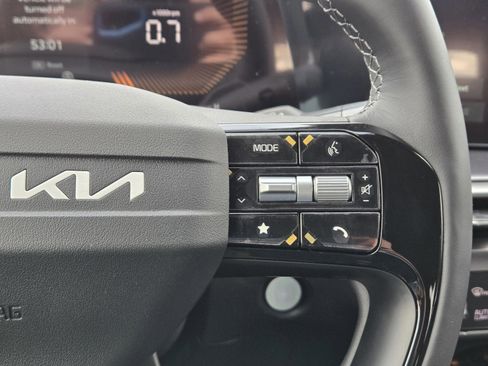 New 2026 Kia Sorento S image 24