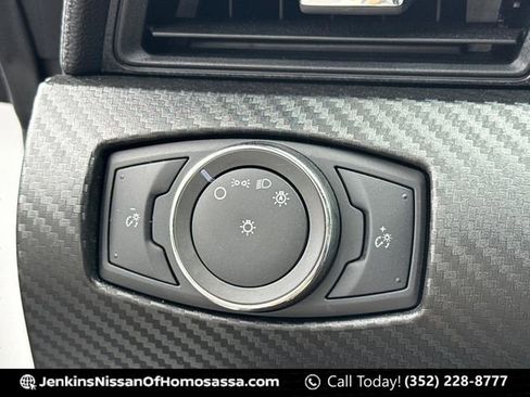 Used 2021 Ford Mustang Convertible RWD image 35