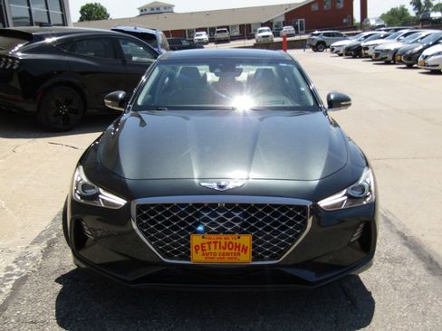 Used 2019 Genesis G70 3.3T Design RWD image 13