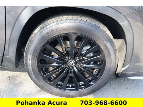 Used 2023 Toyota Highlander XSE AWD/4WD image 35