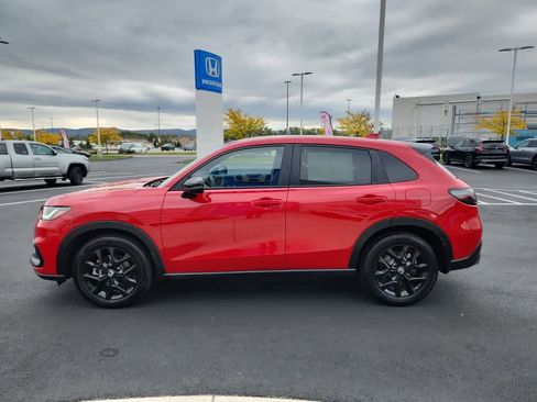 Certified 2025 Honda HR-V Sport image 5