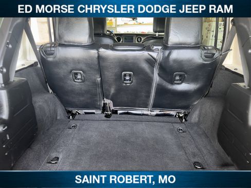 Used 2018 Jeep Wrangler Unlimited Sport S image 31