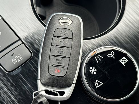 New 2026 Nissan Rogue SV image 36