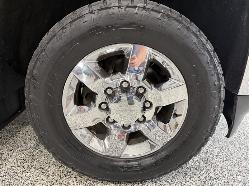 Used 2015 Chevrolet Silverado 2500 LTZ w/ Duramax Plus Package AWD/4WD image 29
