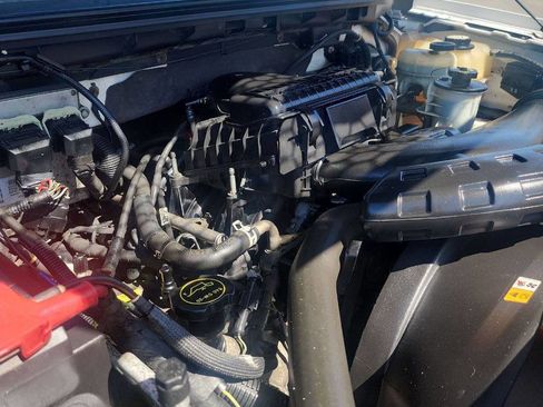 Used 2006 Ford F150 Lariat image 13