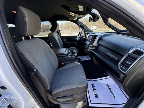 Used 2024 RAM 3500 Big Horn image 11