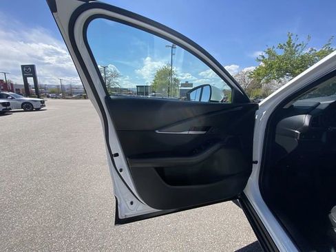 Certified 2023 MAZDA CX-30 AWD 2.5 S image 11