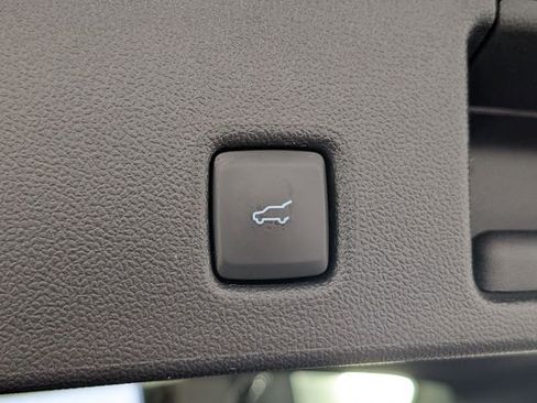 Used 2024 Ford Escape ST-Line Select w/ Tech Pack #2 image 30