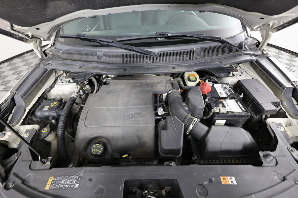 Used 2017 Ford Explorer XLT AWD/4WD image 36