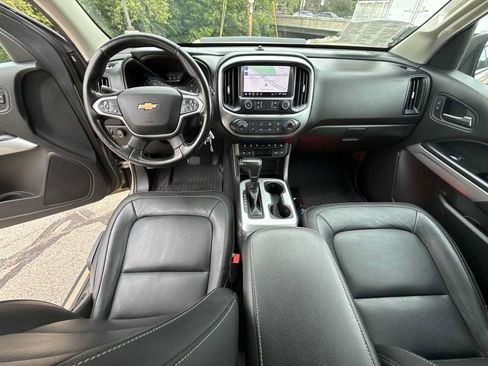 Certified 2021 Chevrolet Colorado ZR2 w/ ZR2 Dusk Special Edition AWD/4WD image 19