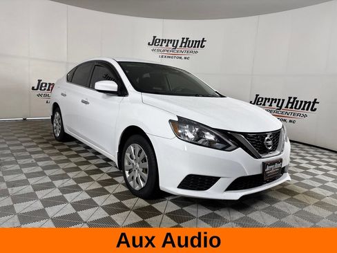 Used 2019 Nissan Sentra S FWD image 4