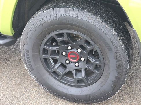 Used 2023 Toyota 4Runner TRD Off-Road Premium image 17