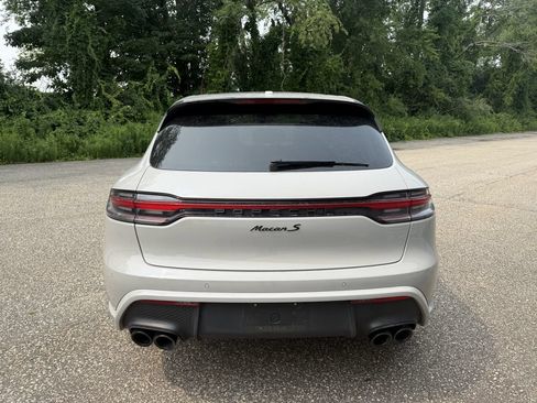 Used 2023 Porsche Macan S AWD/4WD image 4