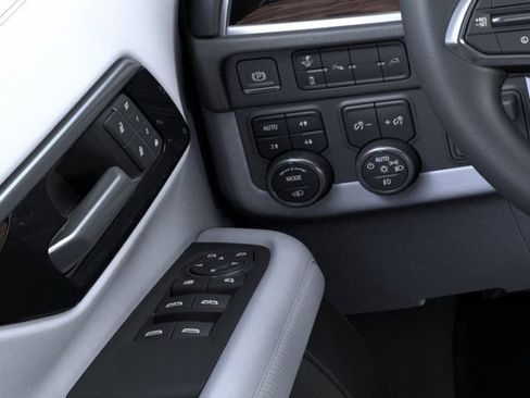New 2026 Chevrolet Suburban Premier AWD/4WD image 22