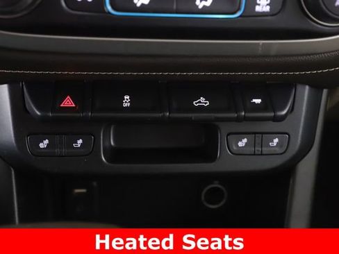 Used 2018 GMC Canyon SLT image 4