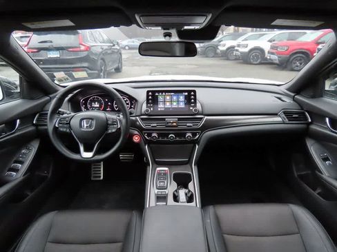 Used 2022 Honda Accord Sport image 16