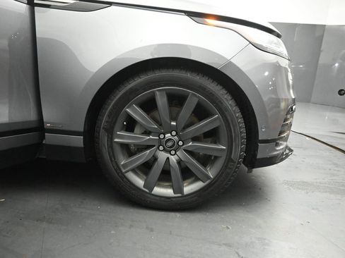 Used 2020 Land Rover Range Rover Velar R-Dynamic HSE image 31