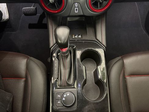 Used 2022 Chevrolet Blazer RS w/ Enhanced Convenience Package image 24