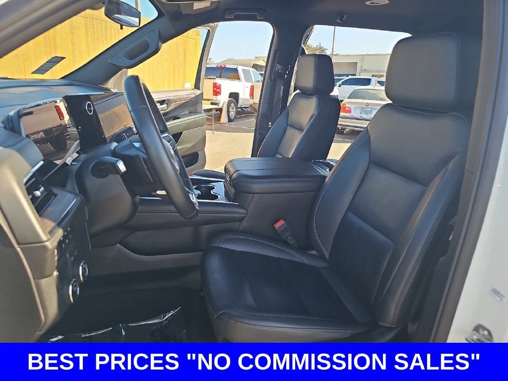 Used 2025 Chevrolet Tahoe LT RWD image 16