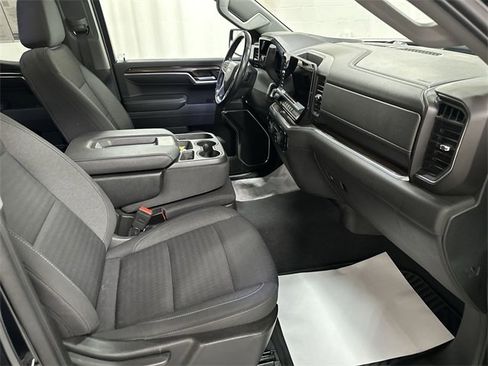 Used 2022 Chevrolet Silverado 1500 LT image 18