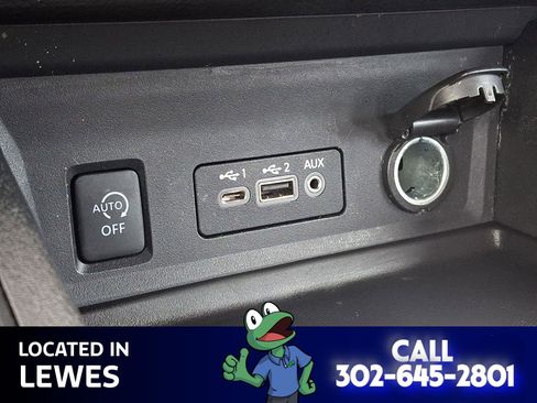 Used 2024 Nissan Sentra SV image 22