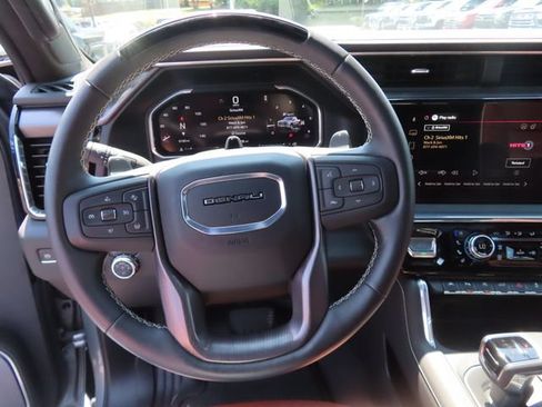 Certified 2026 GMC Sierra 1500 Denali Ultimate AWD/4WD image 17