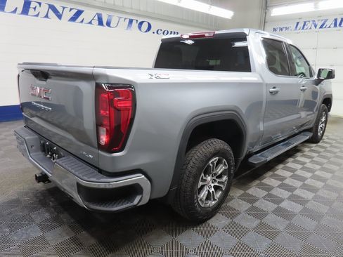 Used 2025 GMC Sierra 1500 SLE image 4