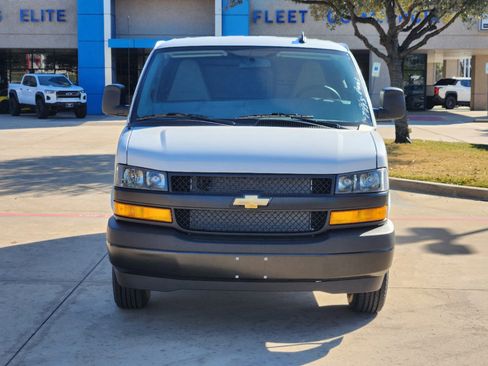 New 2025 Chevrolet Express 2500 w/ Driver Convenience Package image 9
