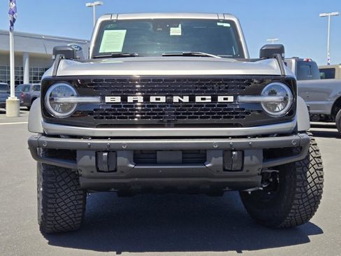Certified 2023 Ford Bronco Wildtrak AWD/4WD image 2