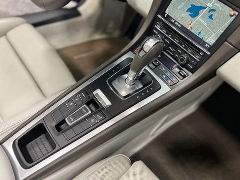 Used 2013 Porsche Boxster S image 27