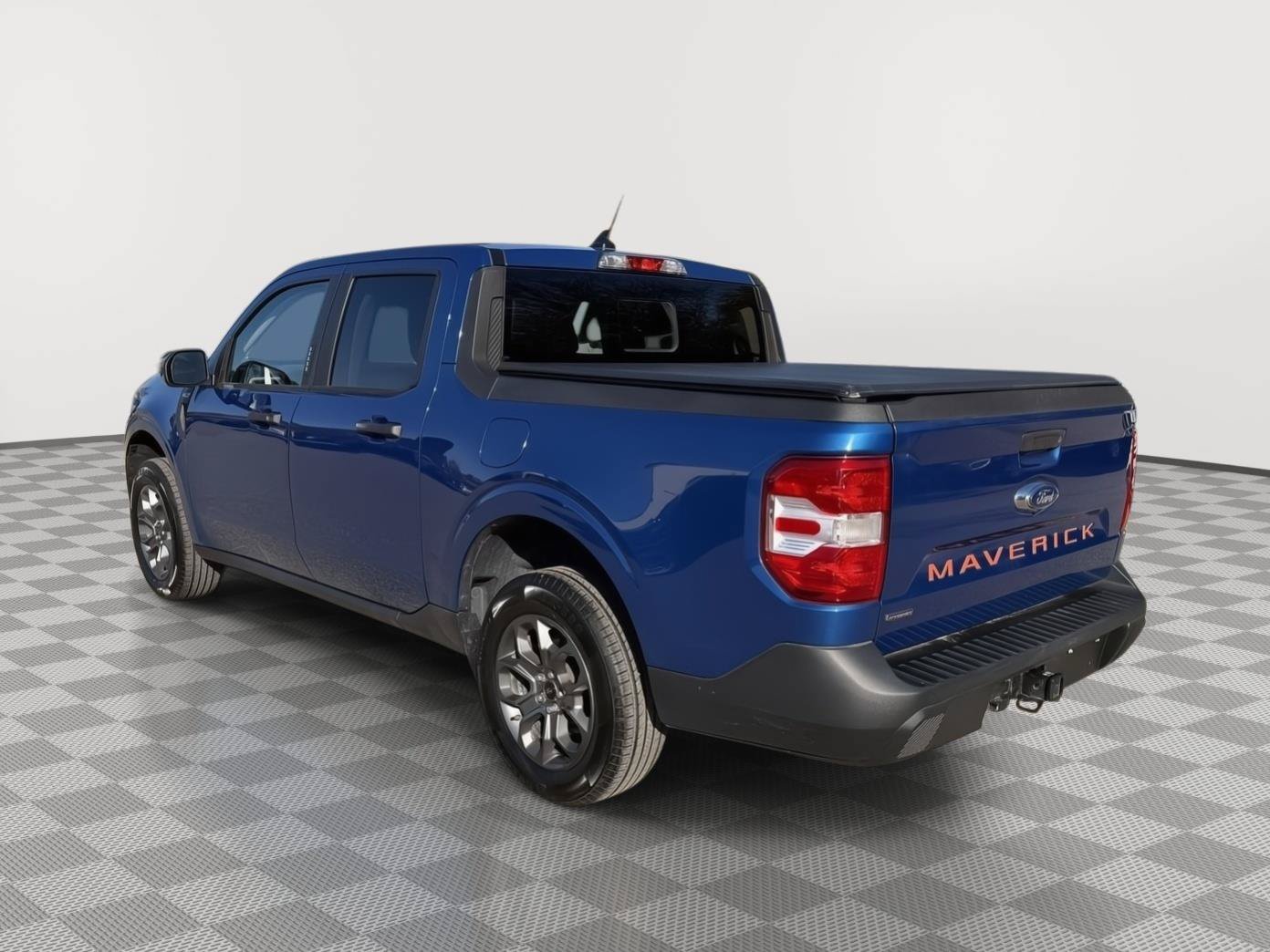 Used 2023 Ford Maverick XLT w/ XLT Luxury Package FWD image 5