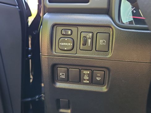 Used 2024 Toyota 4Runner TRD Off-Road Premium w/ TRD Black Wheel Package (TMS) AWD/4WD image 26