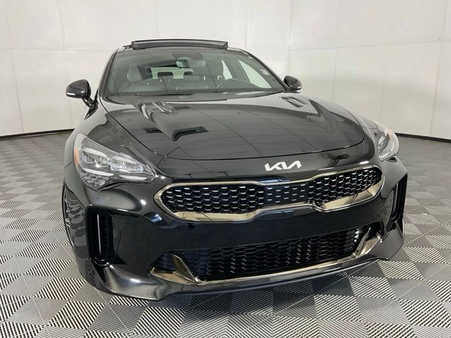 Used 2023 Kia Stinger GT-Line w/ Sun & Sound Package RWD image 30