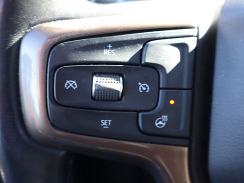 Used 2021 Chevrolet Suburban High Country image 23