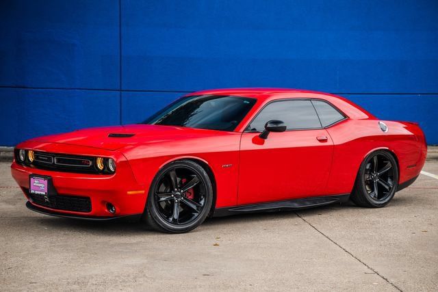 Used 2015 Dodge Challenger R/T w/ Quick Order Package 28B R/T RWD image 36