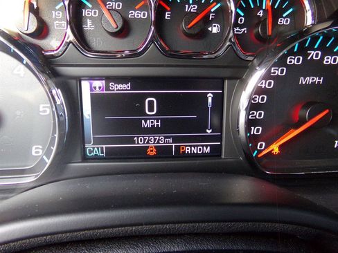 Used 2016 Chevrolet Suburban LT image 59