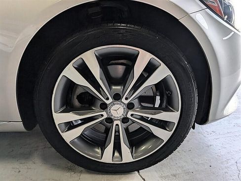 Used 2016 Mercedes-Benz C 300 4MATIC Sedan w/ Multimedia Package image 12