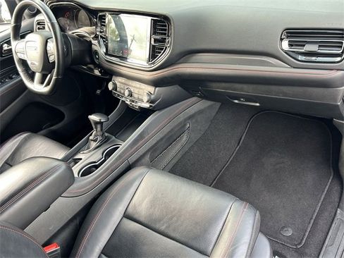 Used 2024 Dodge Durango GT image 33