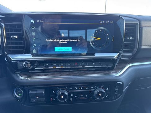 Used 2025 Chevrolet Silverado 1500 LT w/ Safety Package image 18